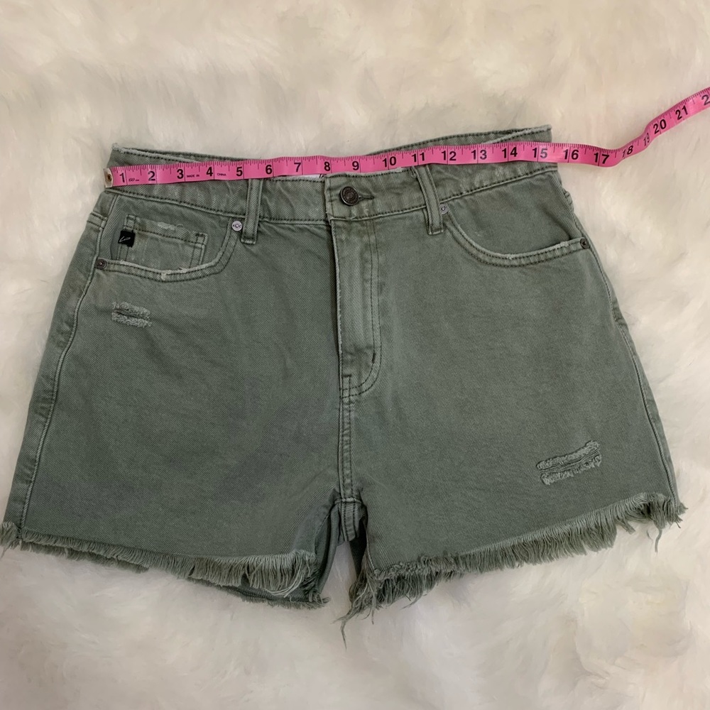NWOT KanCan Dusty Green High Rise Shorts